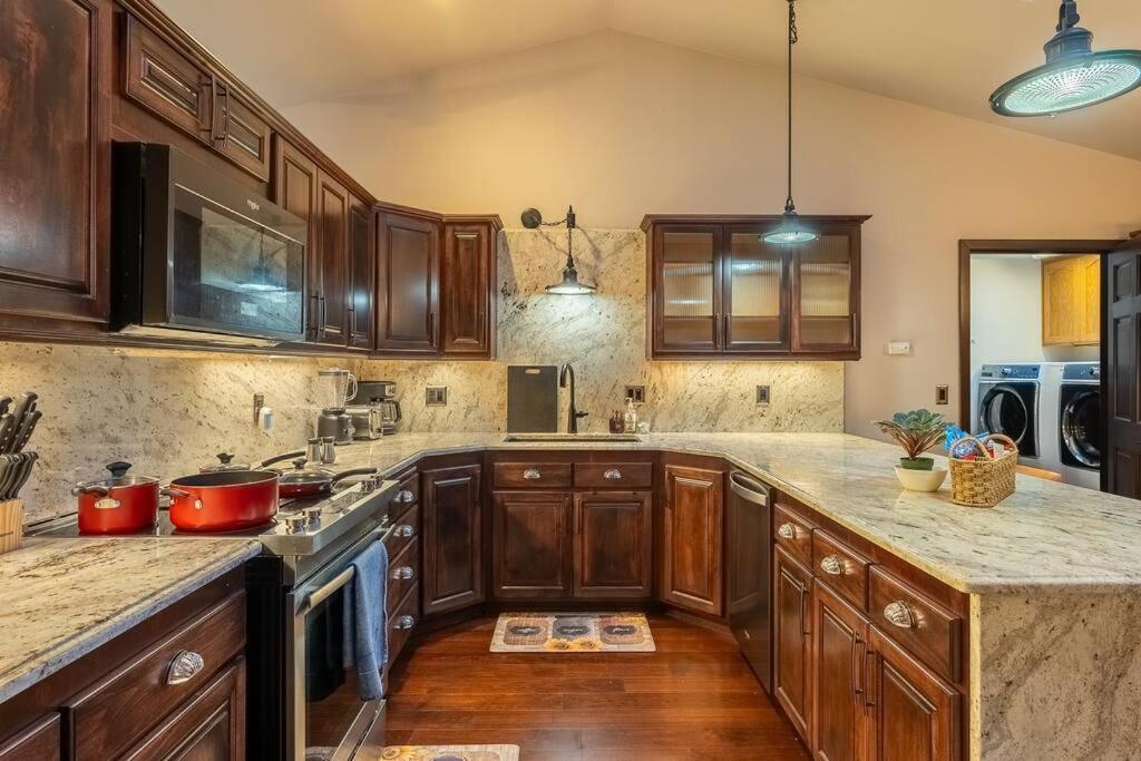 Comfy 4B/2B Home Near Dunes & Ocean! Pet Friendly! Florence Exteriör bild